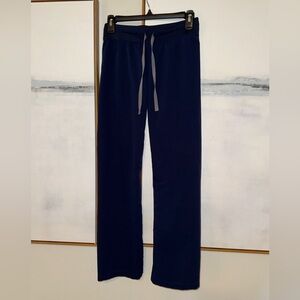 Figs High Waisted Livingston Basic Scrub Pants (XXS petite) Navy
